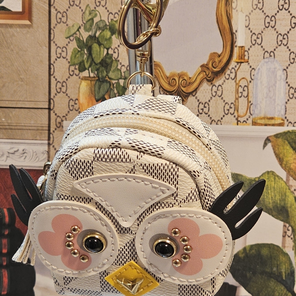 Owl Design Key & Card Holder - Black and White Bag Charm